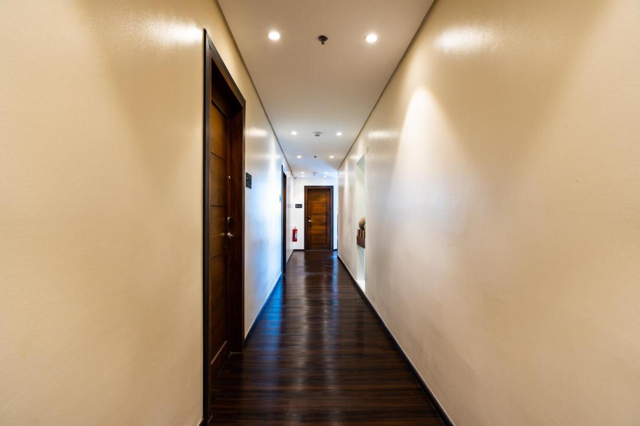 Myspace Hotel Comembo タギッグ エクステリア 写真
